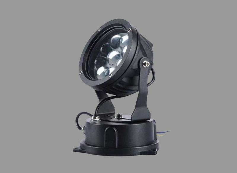 贝博bb平台ios：豪冠灯饰获得防水投光灯灯体结构专利使其轻浮、便携、易拆装及视点可调